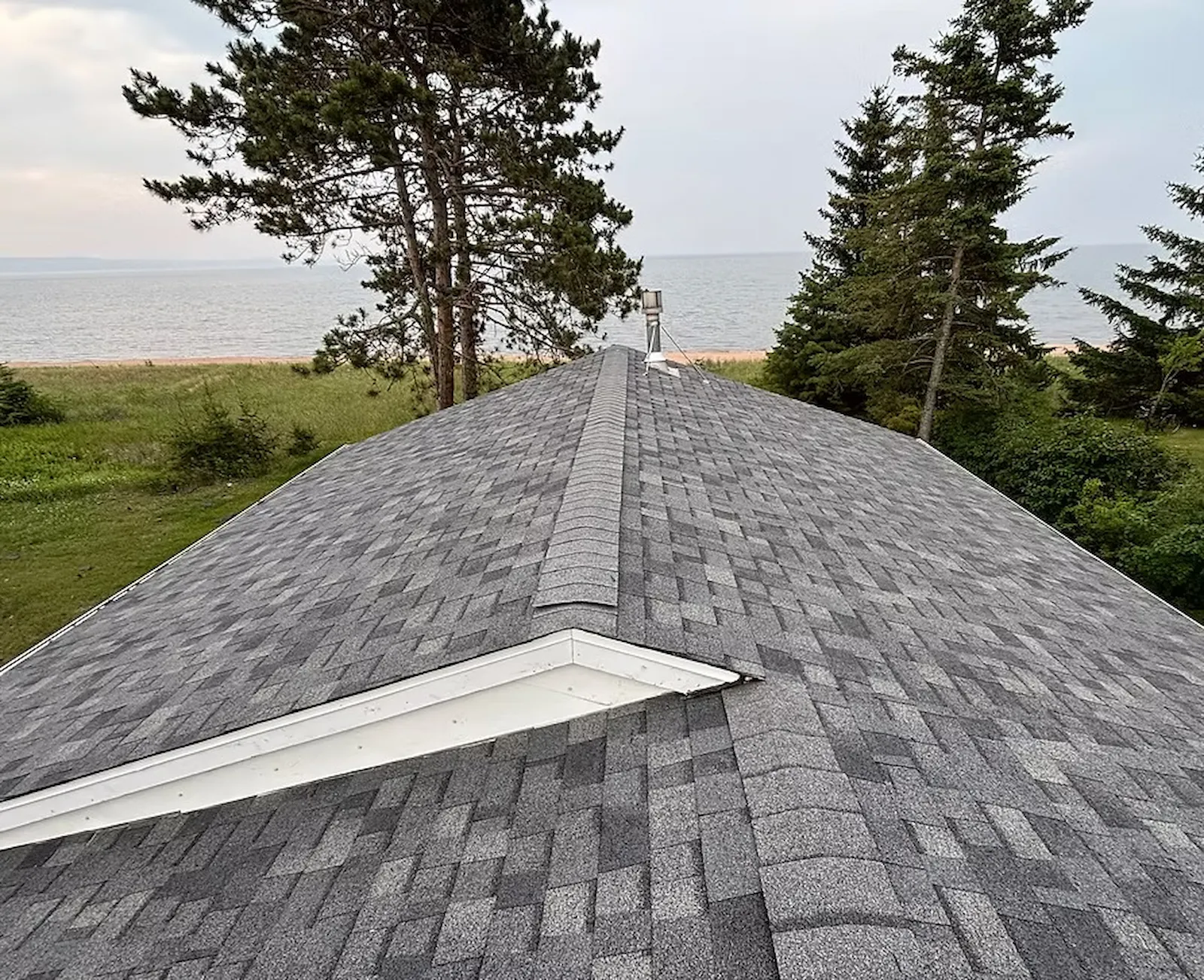asphalt roof replacement on a Duluth area home